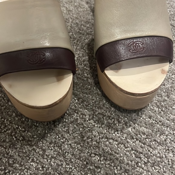 Chanel platform heels - Picture 3 of 6